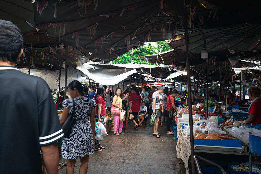 딘댕마켓 DinDaeng Market