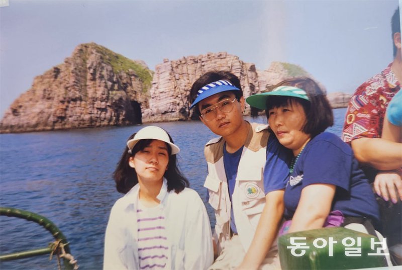 한강 작가의 어릴적 사진들 4