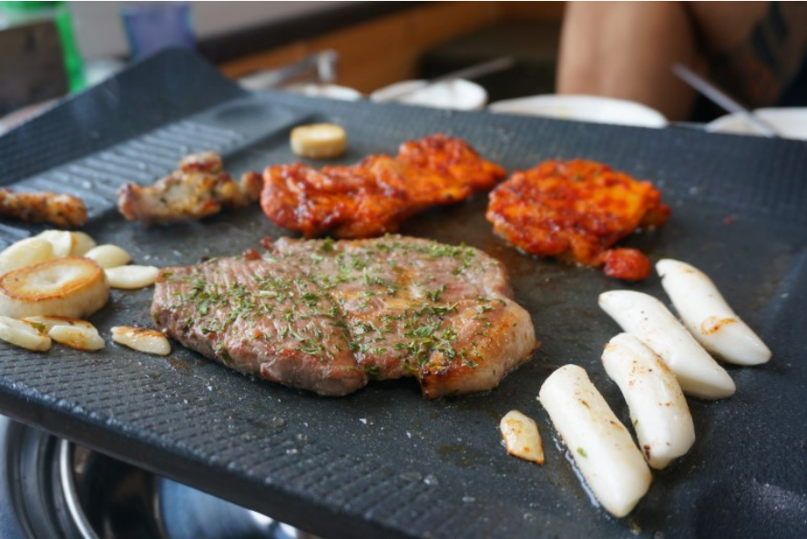 엘리시안 강촌 리조트 맛집 모듬바베큐 양지촌 후기