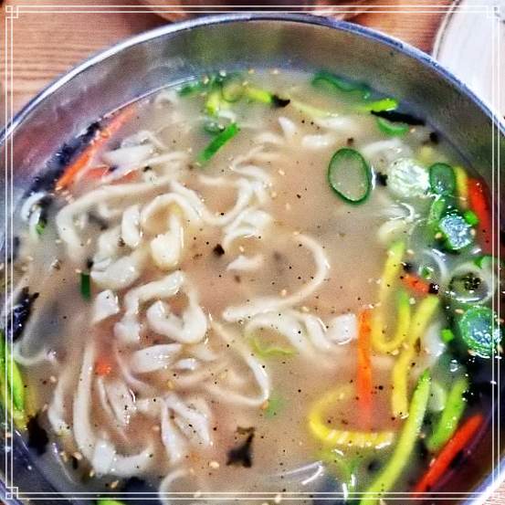  1454회 생생정보 마당 인천 계양산 계양 전통시장 맛집 들깨 칼국수 맛있는 여행 돈까스 만두 수제비 위치