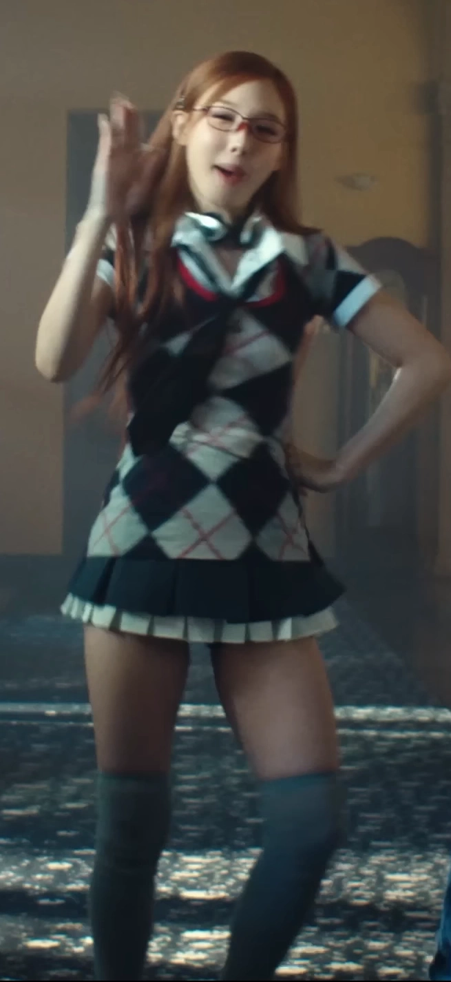 TWICE NAYEON