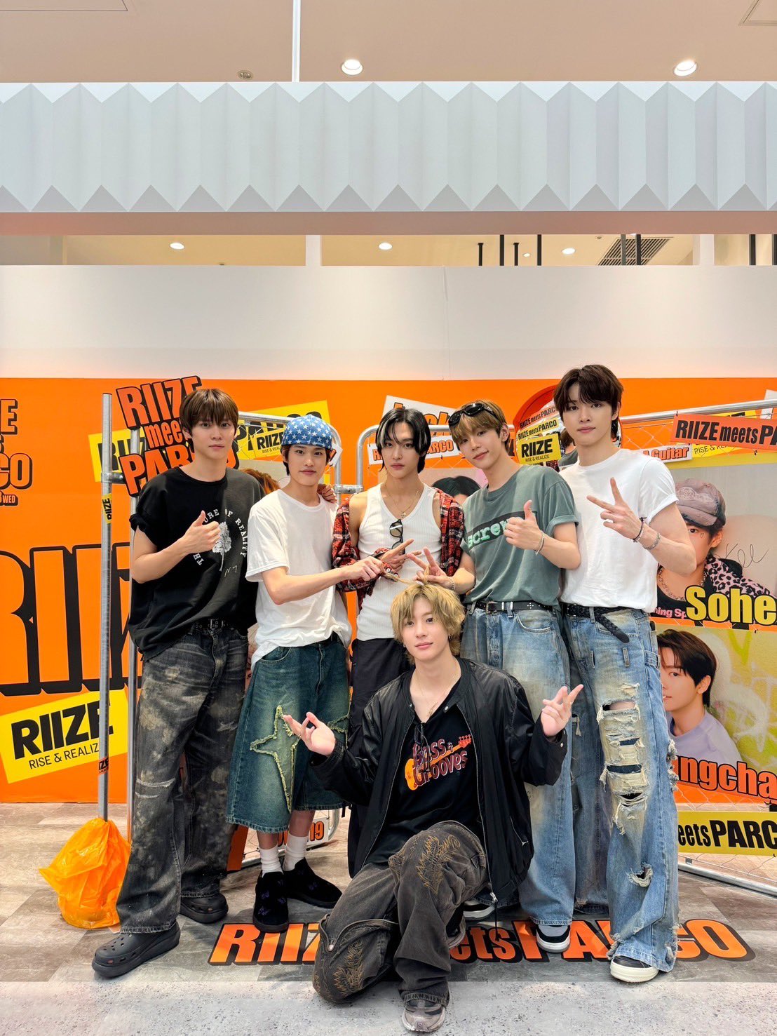 20240819파르코트위터공계가족사진