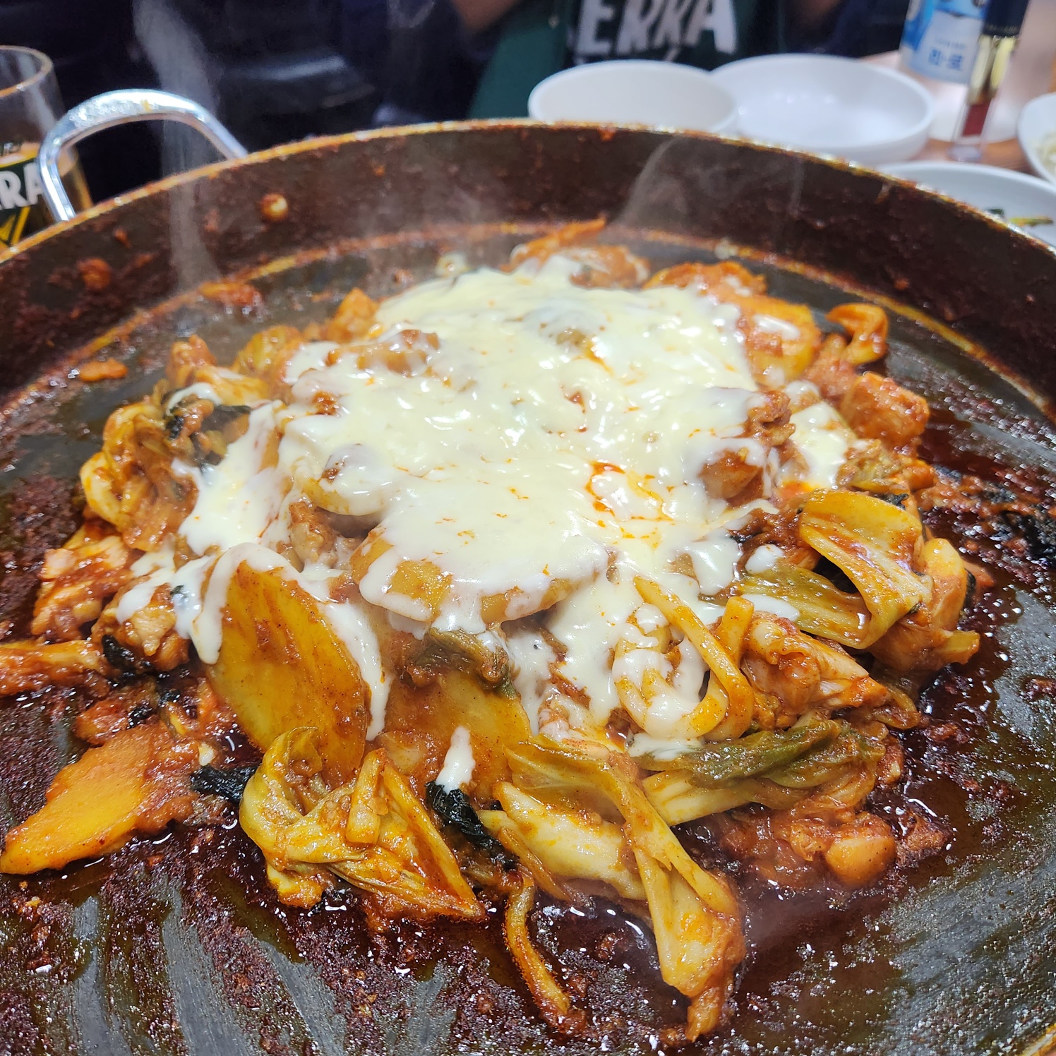 치즈 얹은 닭갈비