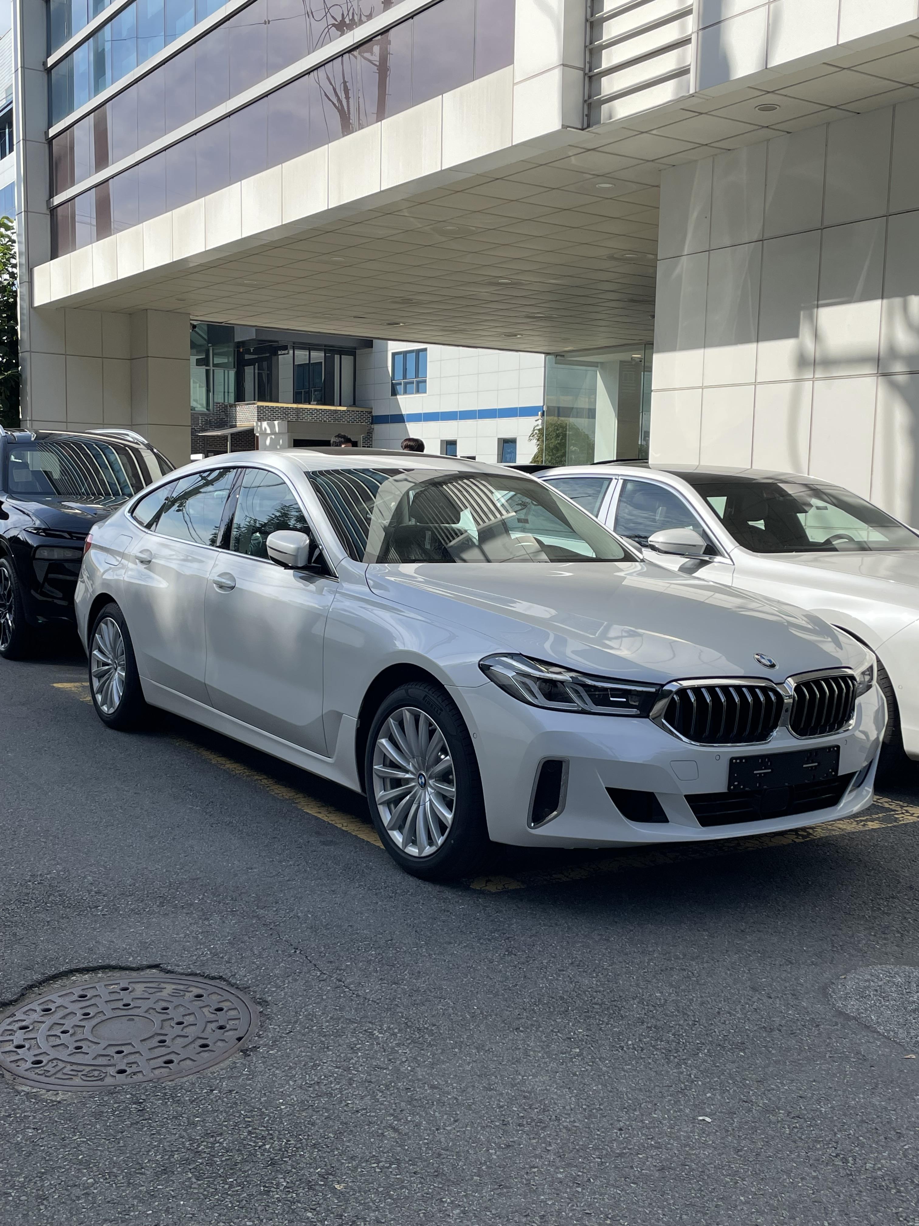 bmw-6-GT-출고