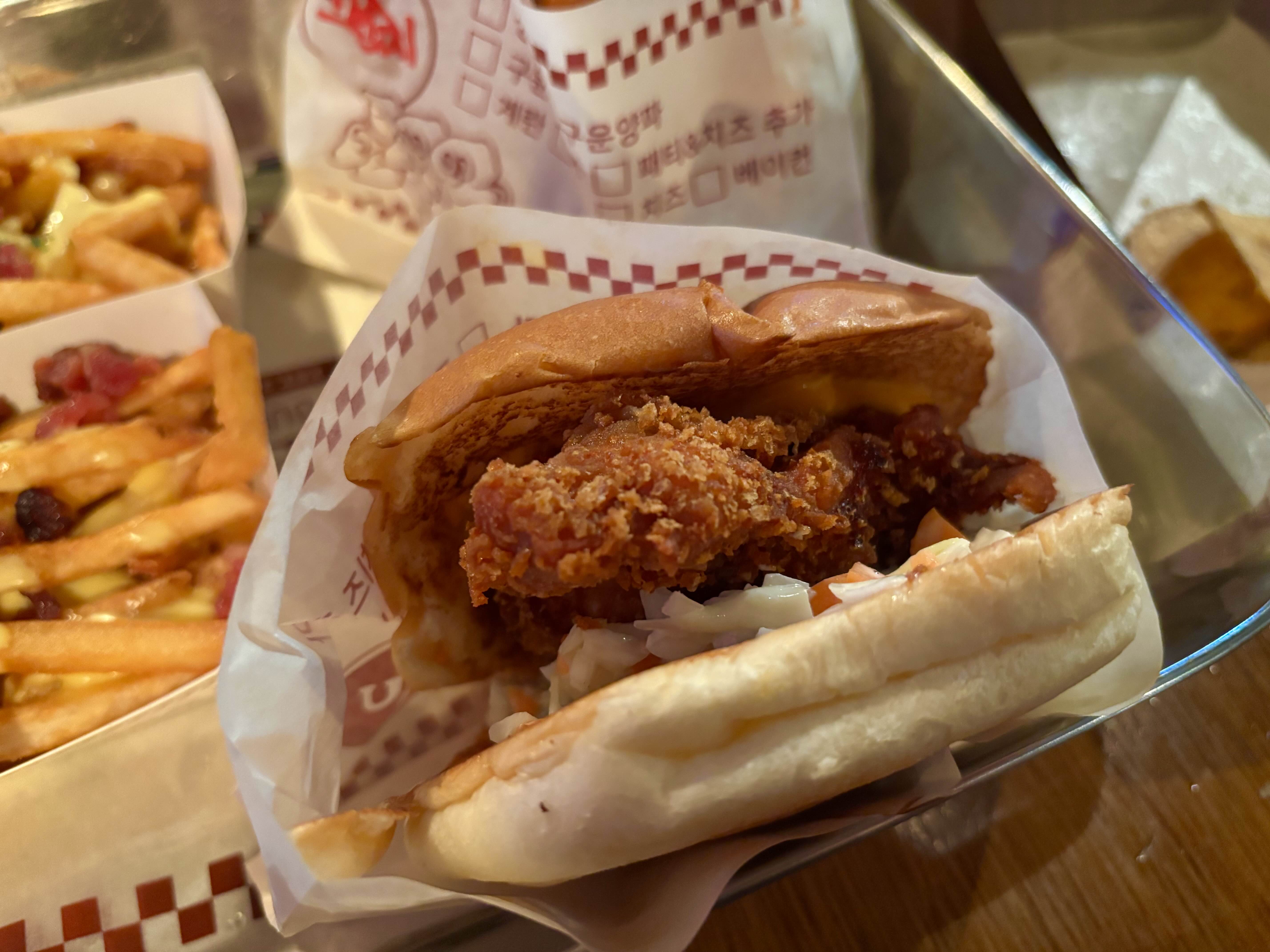 크런치 치킨버거