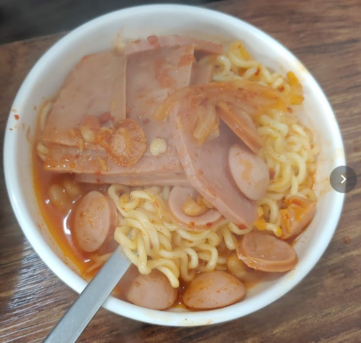 충정로 리아체 밥상 후기 부대찌개