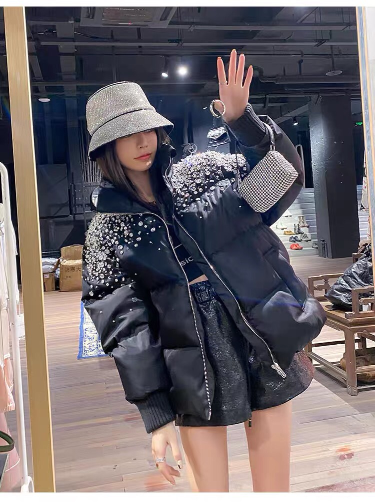  [MIUMIU] 미우미우 20FW 큐빅 다운 패딩 자켓