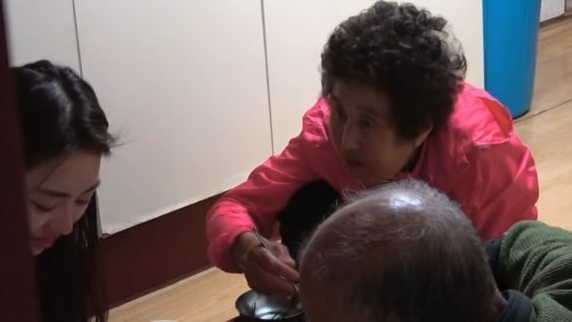 섬총사2 할머니의 정에 울컥한 15