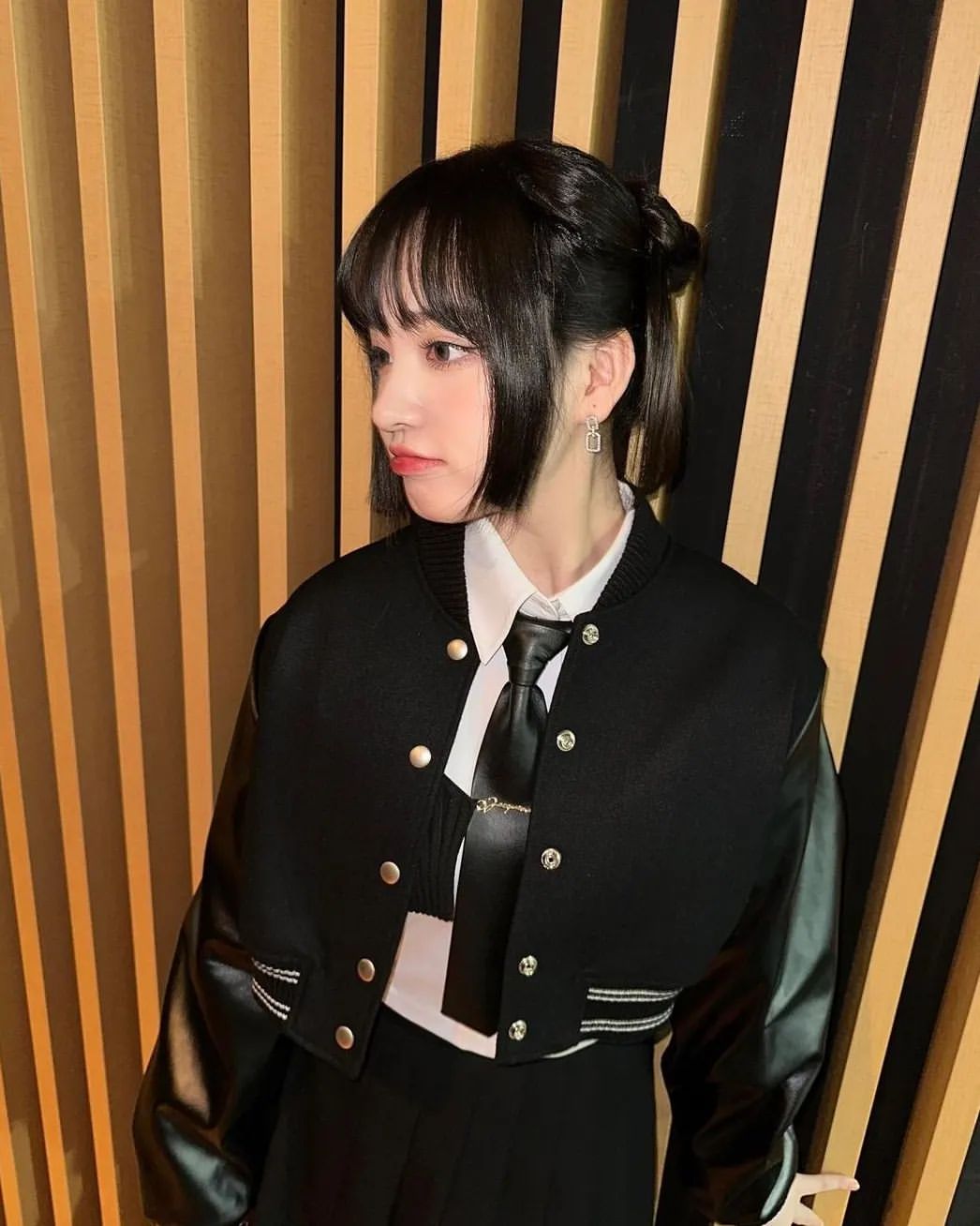  [리즈Liz] 인스타 instagram 23.05