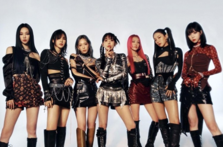  SM, 새로운 프로젝트 '걸스 온 탑(Girls On Top)(GOT)' 시작!