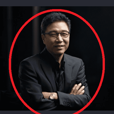  이수만 17세 연하 여자친구 및 건물 증여 화제