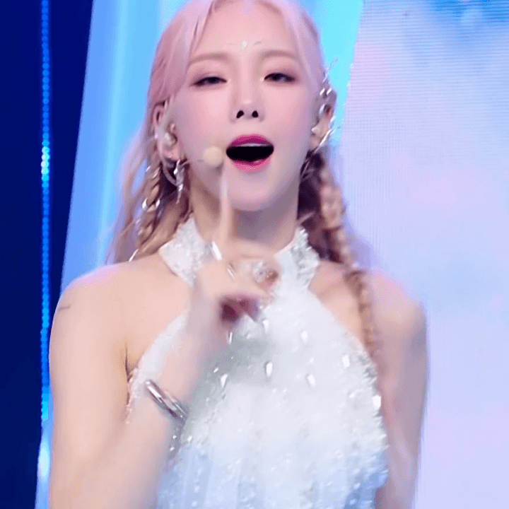  소녀시대 태연 엠카 invu 220217 무대PC 직찍 움짤 gif mp4