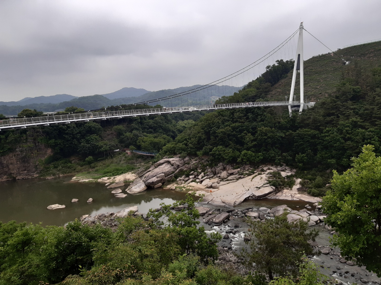  철원 가볼만한 곳 / 한탄강 은하수교