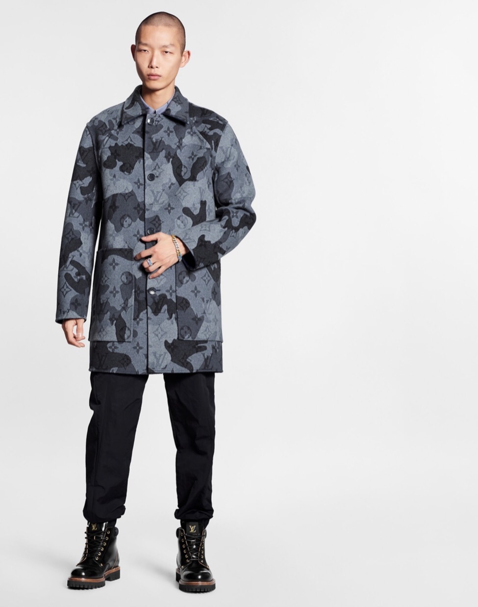  [LOUIS VUITTON] 루이비통 카모 더블페이스 모노그램 리버서블 싱글 카 코트 1A7WYA