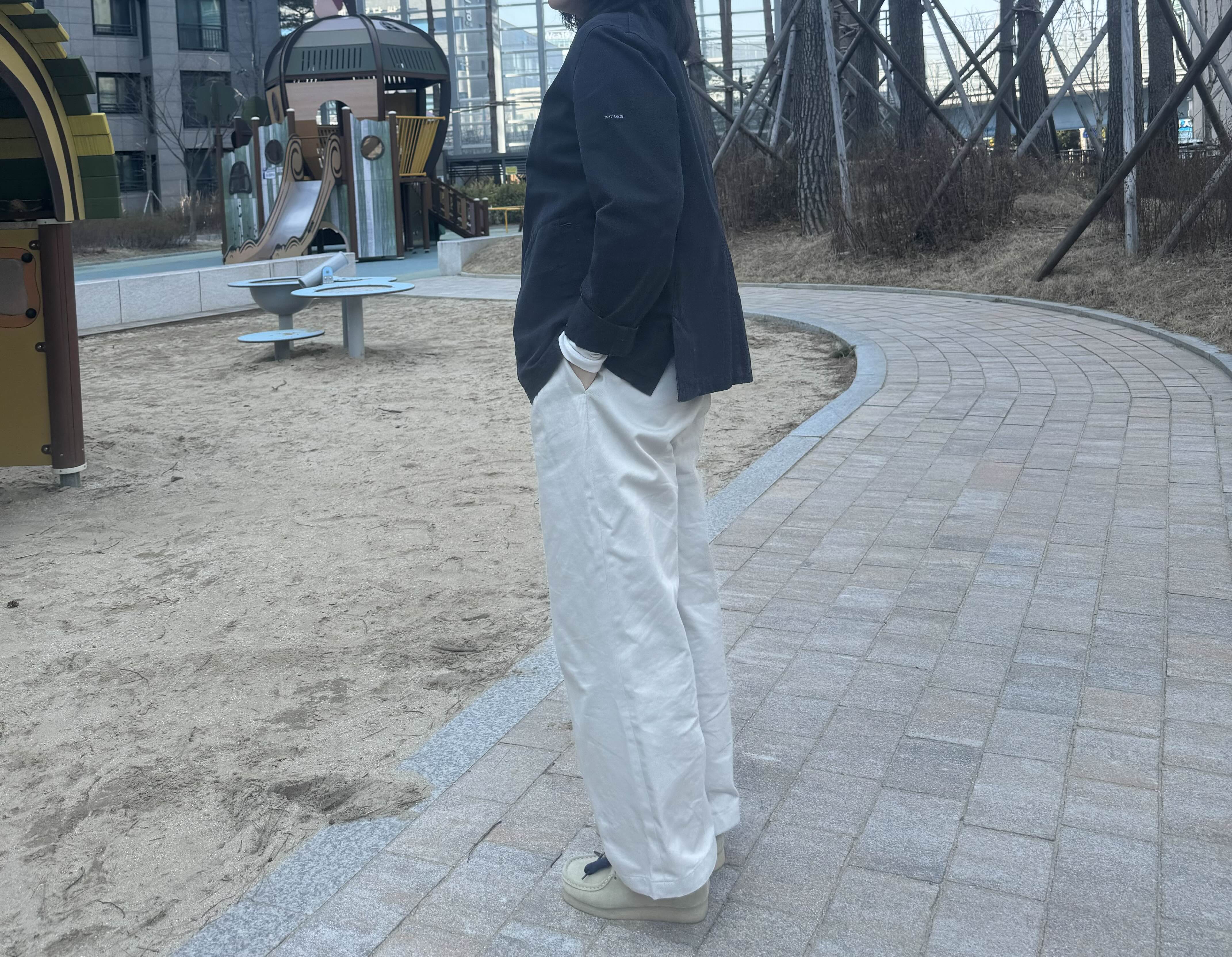 클라스 왈라비 메이플 스웨이드 착용사진