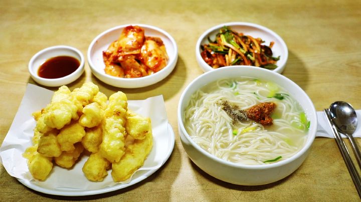  김영철의 동네한바퀴 혜화동 대학로 칼국수 생선 대구 튀김 노포 맛집 식당 위치