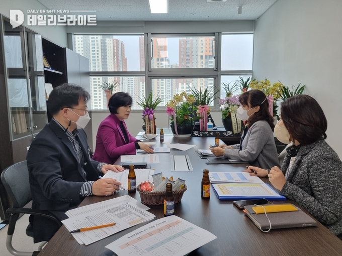 반디유치원 이미지