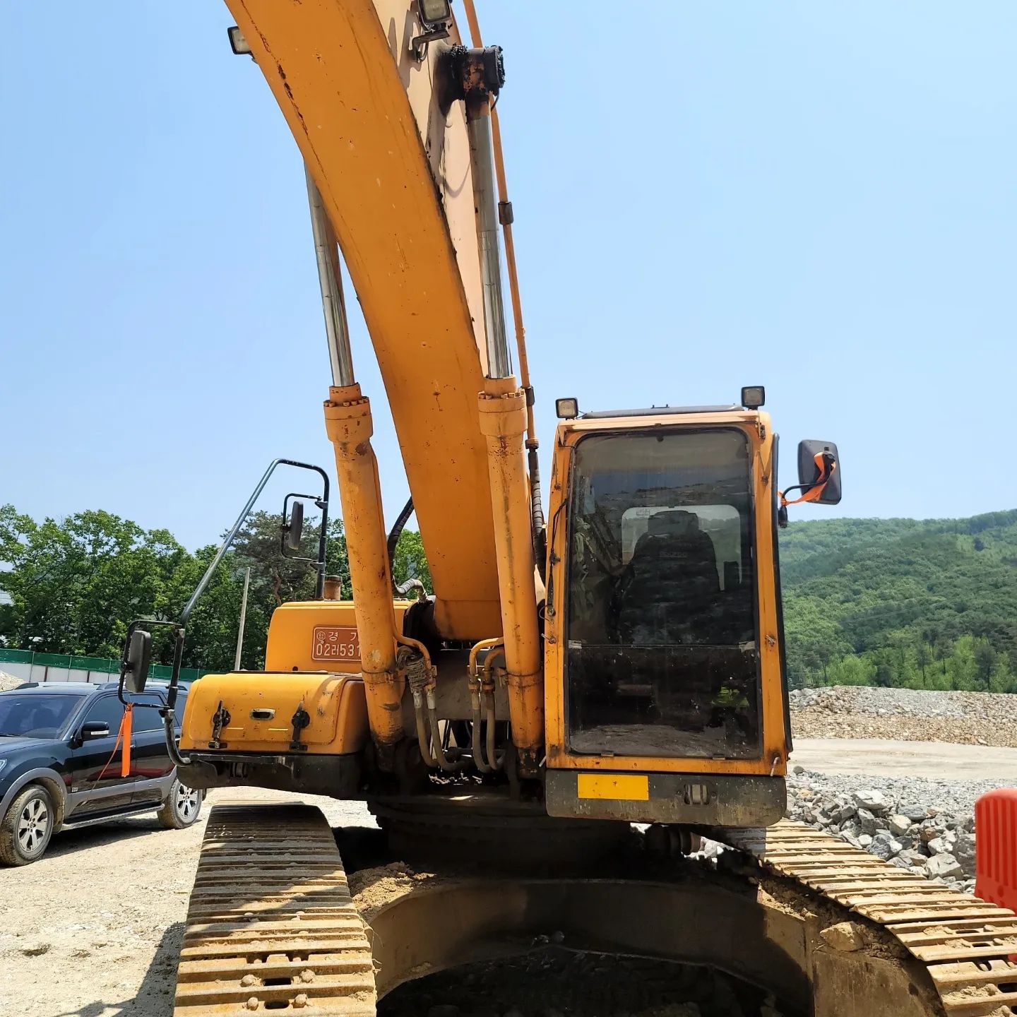  현대 HYUNDAI R300LC 2012년식 4000만원 판매합니다.