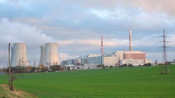 3배 규모로 늘어날 체코 두코나비 원전...한미 공조 수주 전략 짠다 KHNP in East Europe to win reactor projects&#44; one team with US under study