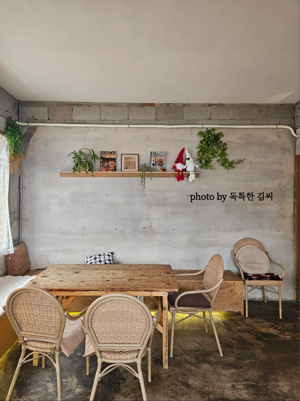 빈티지 감성 진해 속천 카페 그라시아스마드레 바다 추천