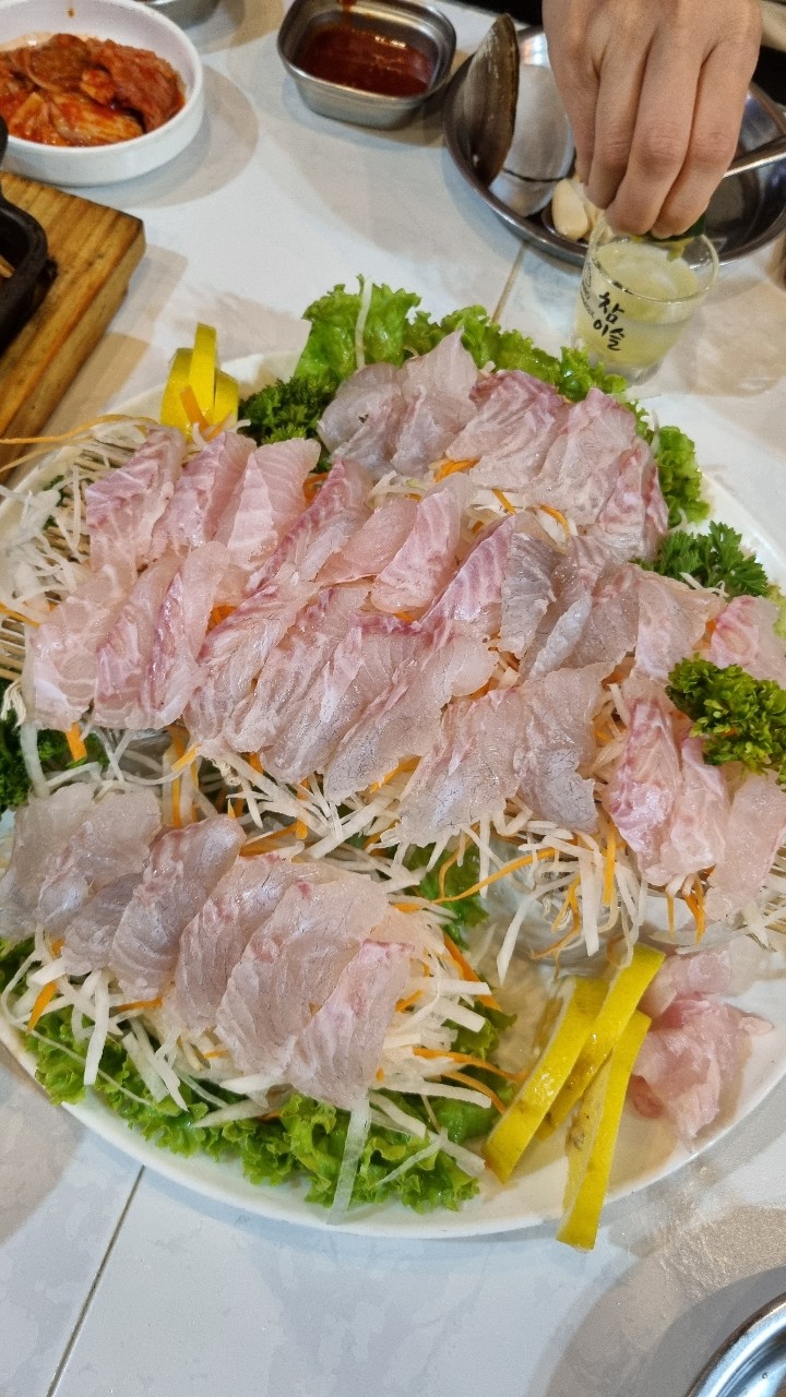 아지트(Agit) 이미지