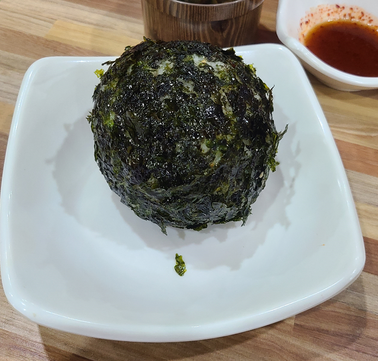 참치김치주먹밥