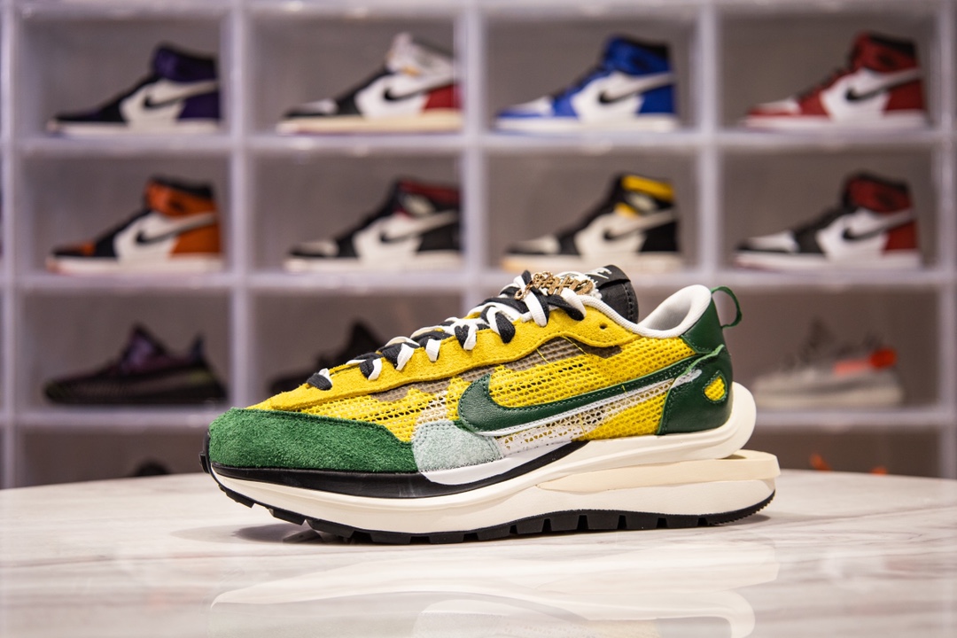 [NIKE x SACAI] H12 나이키 X 사카이 페가수스 베이퍼와플 옐로우 그린 노초 CV1363-200