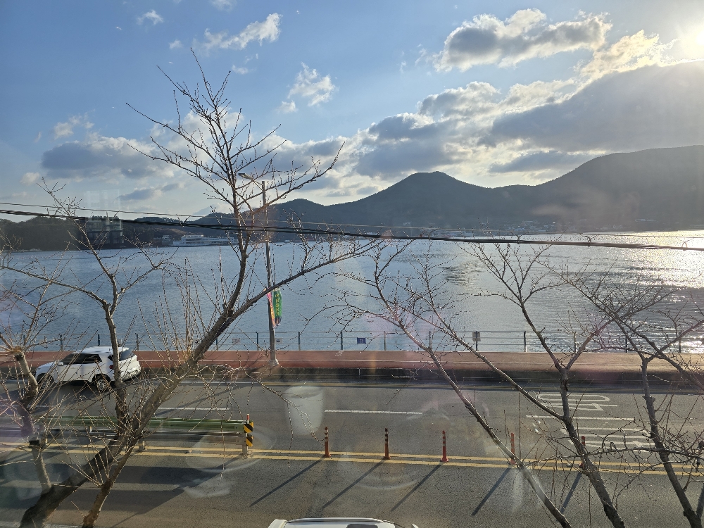 통영 바다 보이는 스타벅스