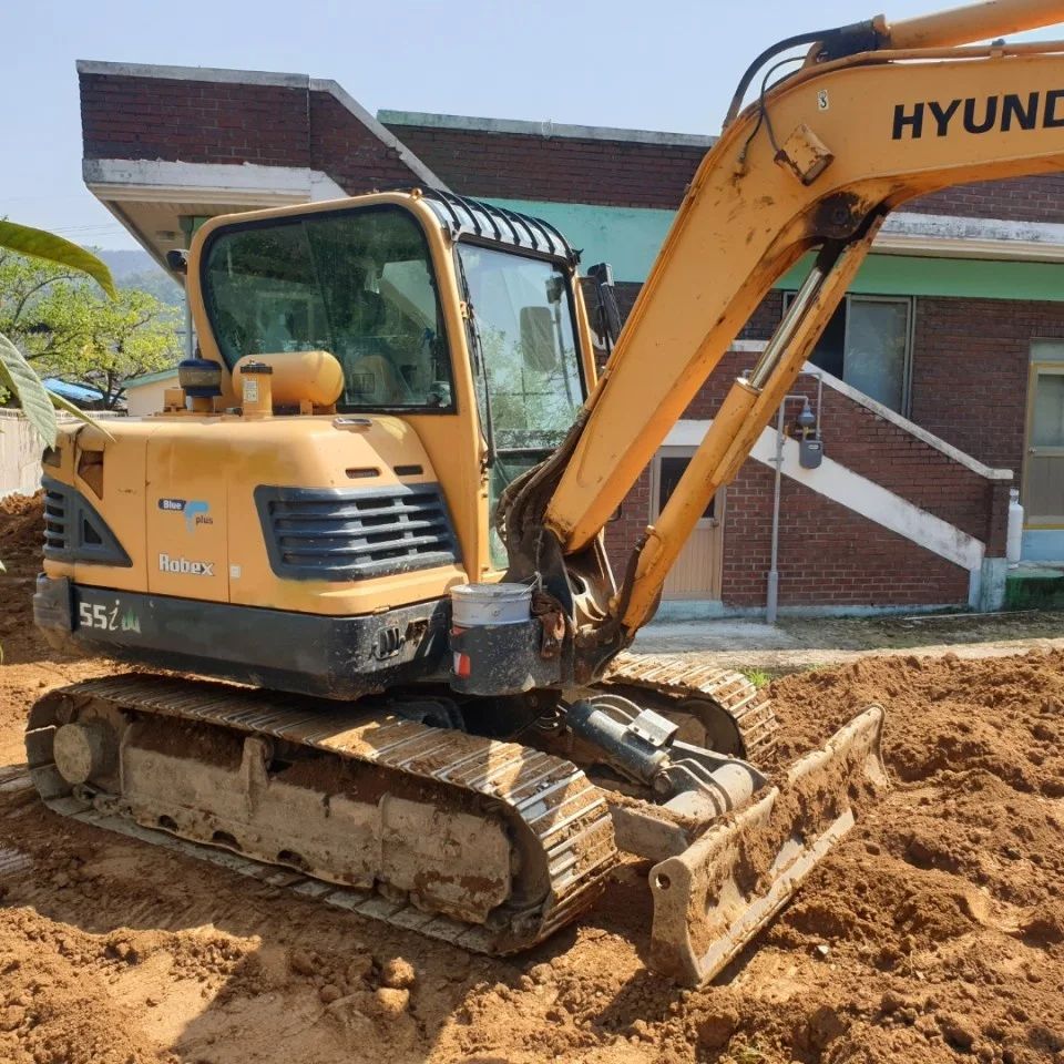  굴삭기 현대 HYUNDAI  R55LC 모델 2014년식 2600만원 판매합니다