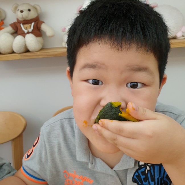 호박찜기 전자레인지로 찌는 보관법 손질법 어린이 키토 간식 6
