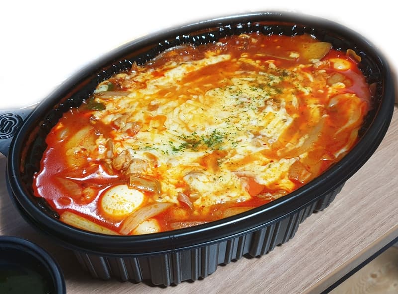 두찜-배달로-주문한-묵은지-찜닭-치즈추가-비주얼