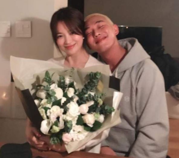  송혜교 SNS 유아인 논란