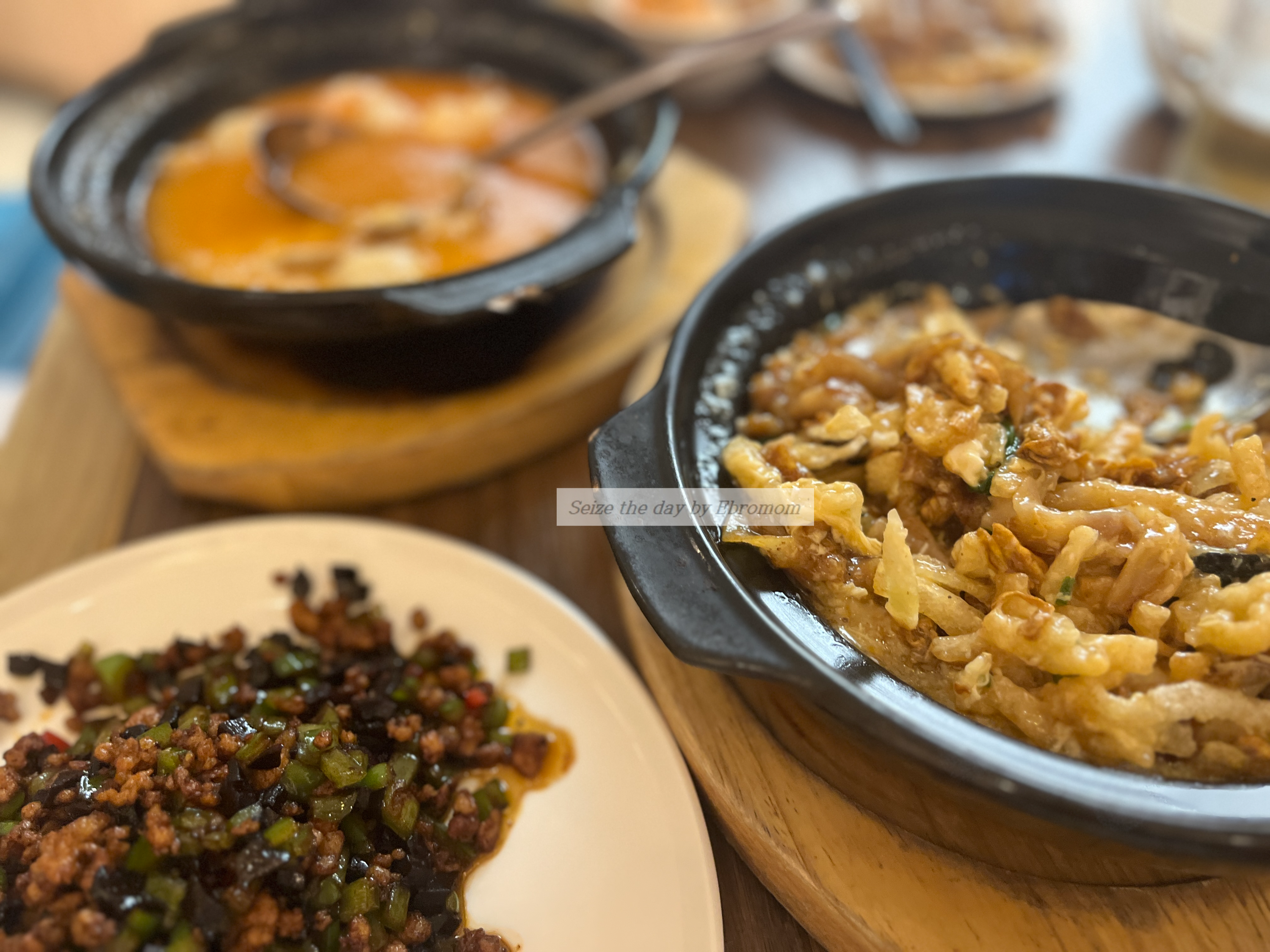 Yun Nans stir fried minced pork