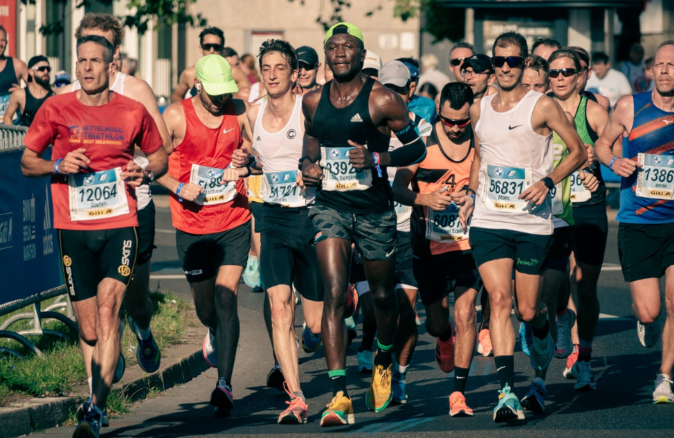 초보자를 위한 마라톤 훈련 가이드: 10km에서 풀 마라톤까지