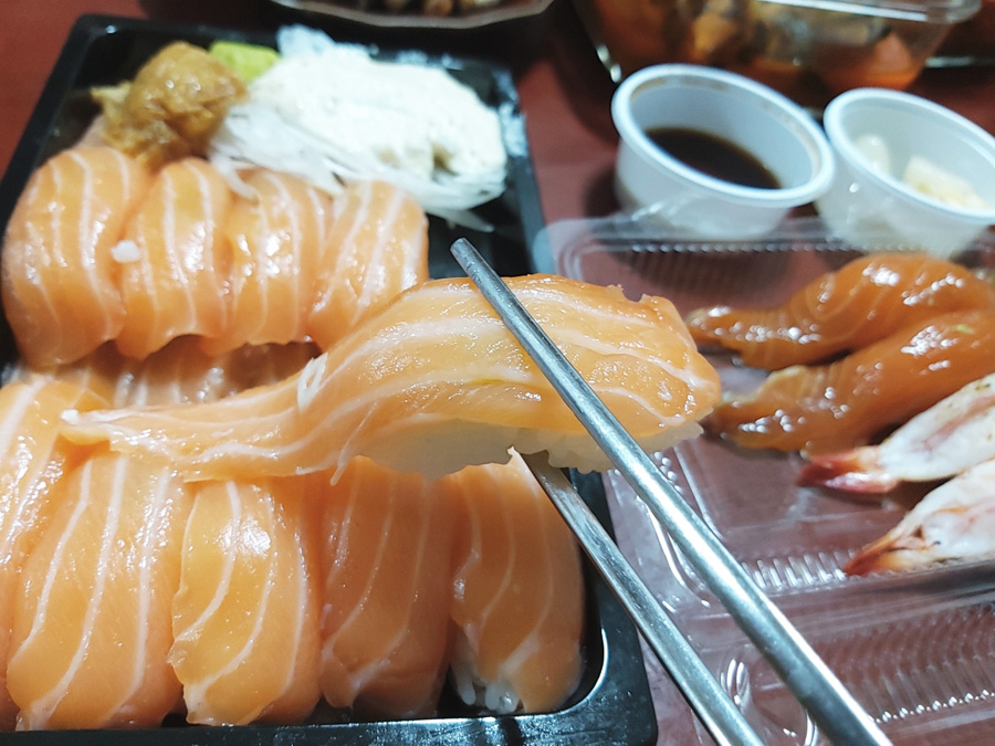  행당동 스시긴  모둠초밥 & 연어초밥 가격& 후기