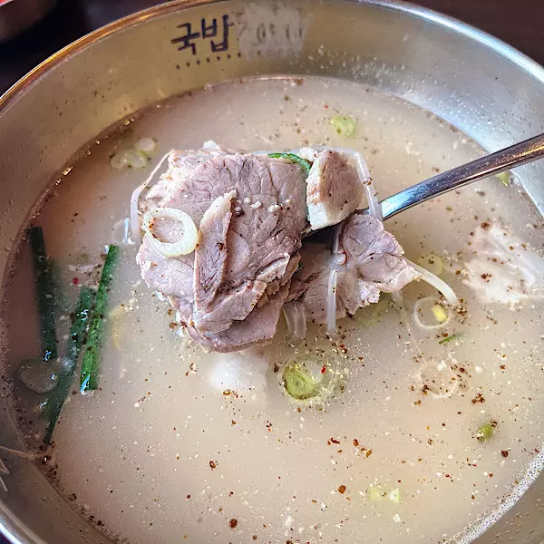 '국밥-대장'-음식-사진-네-번째