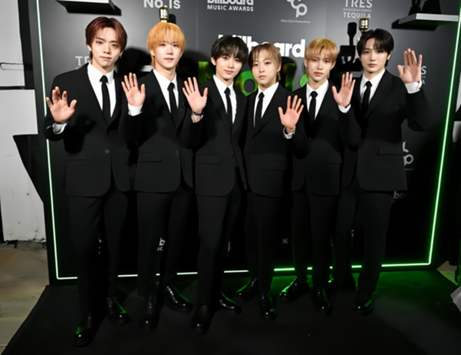 데뷔 전 빌보드 루키 수식어 얻었던 그룹 드디어 데뷔함...jpg | 인스티즈
