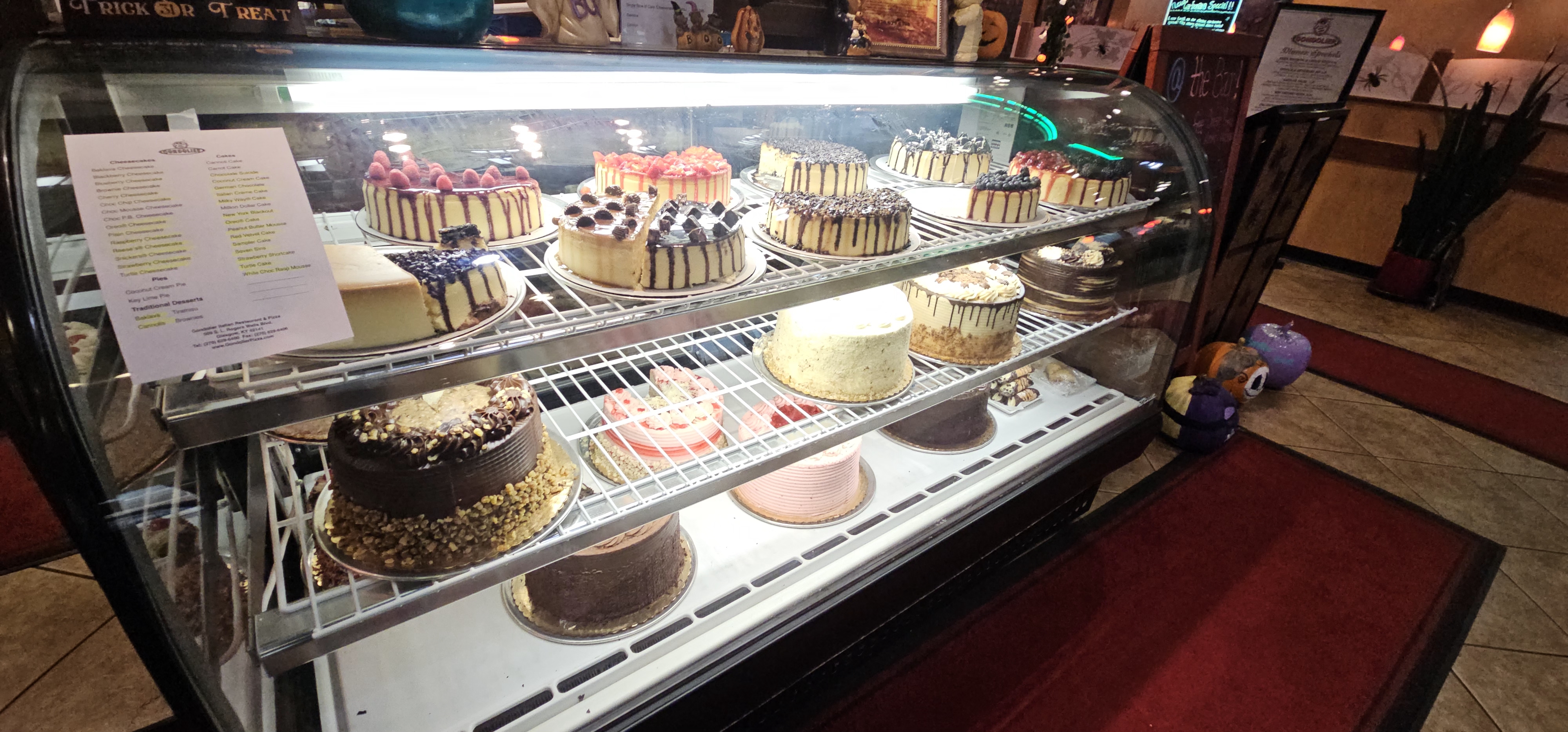 Gondolier cake showcase
