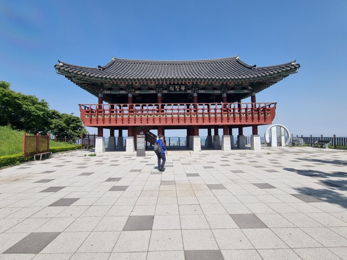 식장루