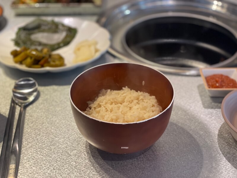 꿉당 시그니처 메뉴 - 꼬들한 코쿠미(Kokumi) 쌀밥