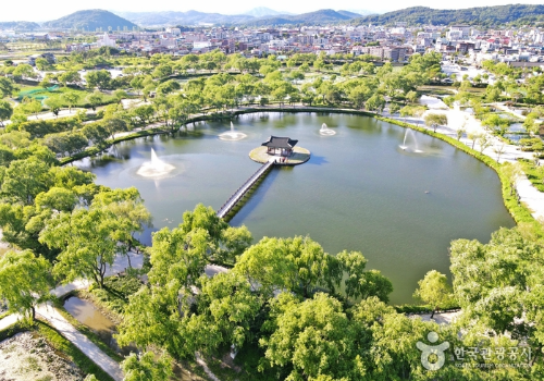 궁남지
