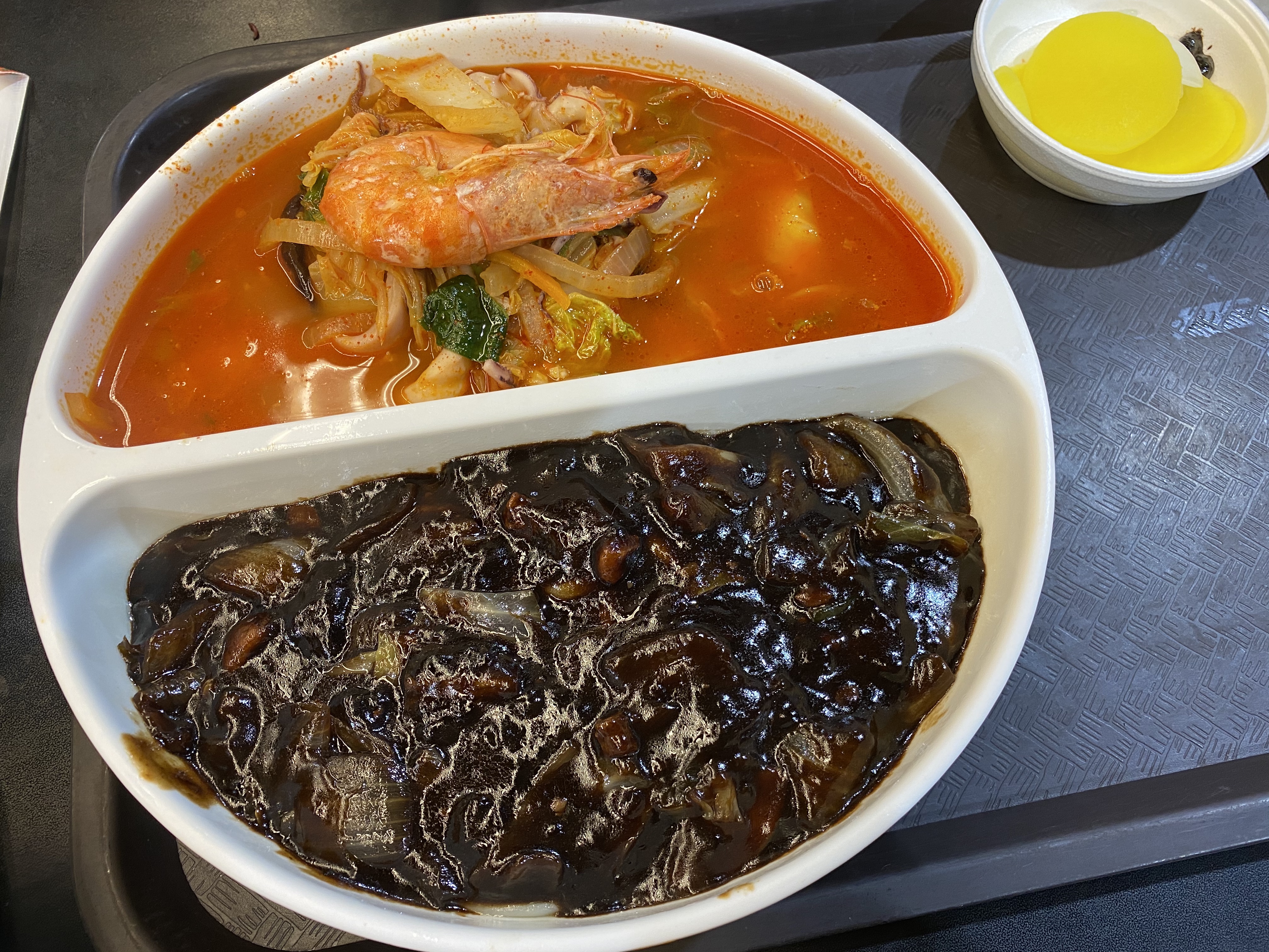 둘루스 메가마트 순대+푸드코트