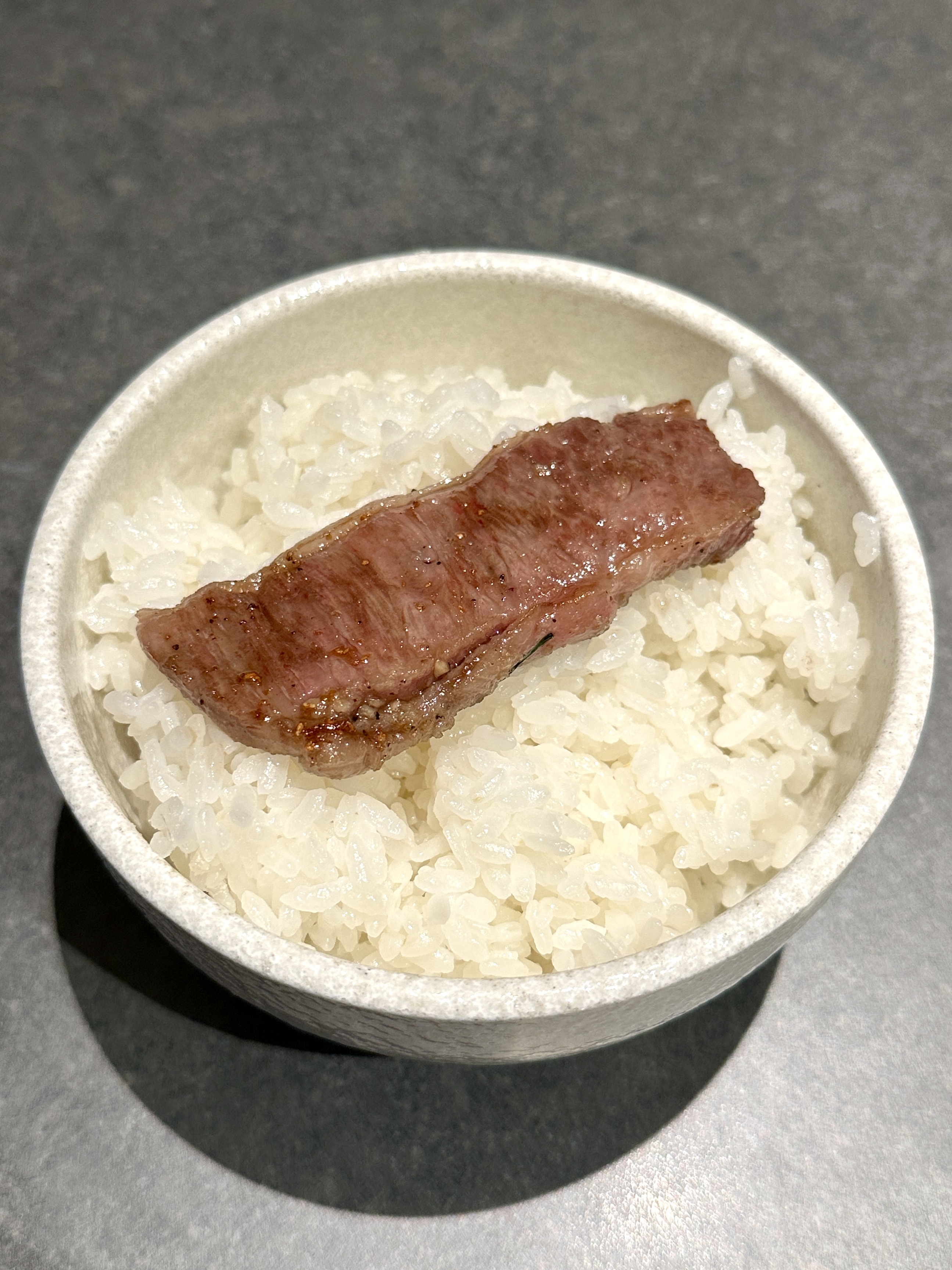 류엔 이미지