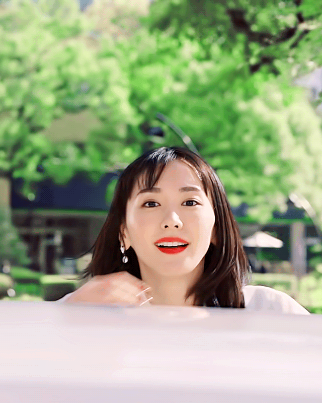  아라가키 유이 움짤 gif 모음