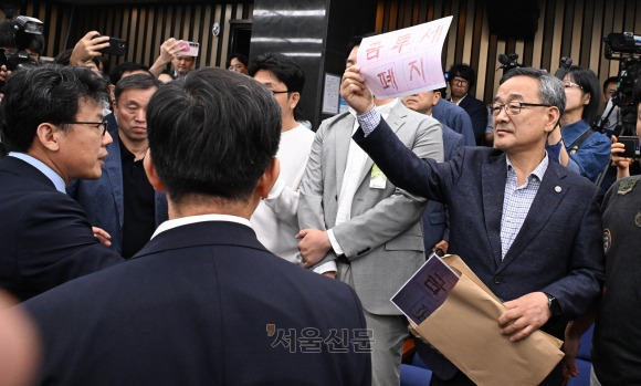 김영환
김투세