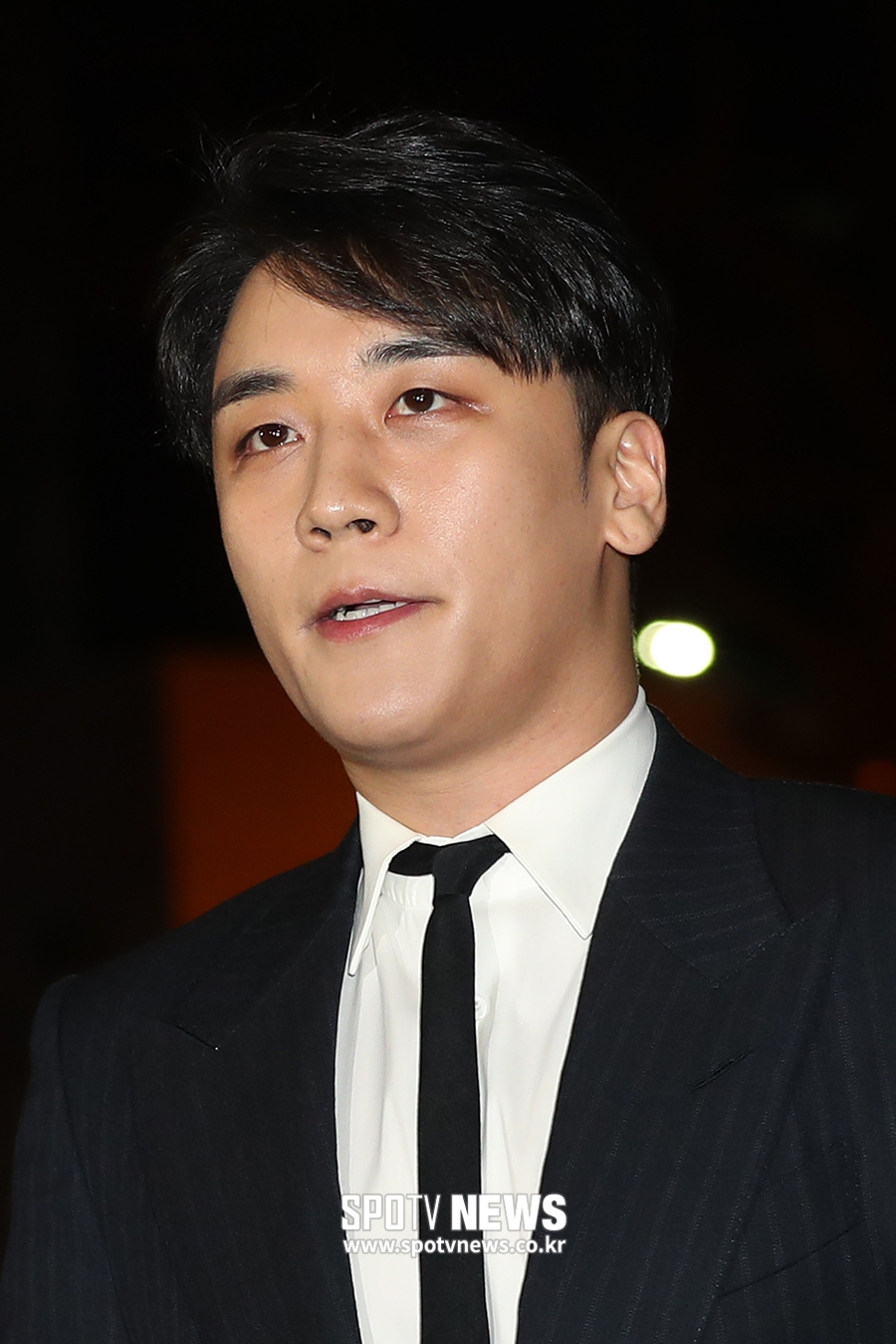  승리 9일 현역 입대