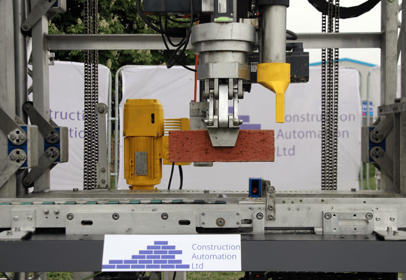 자동 벽돌 쌓기 로봇(ABLR) VIDEO: Brick-laying robot gets approval from NHBC