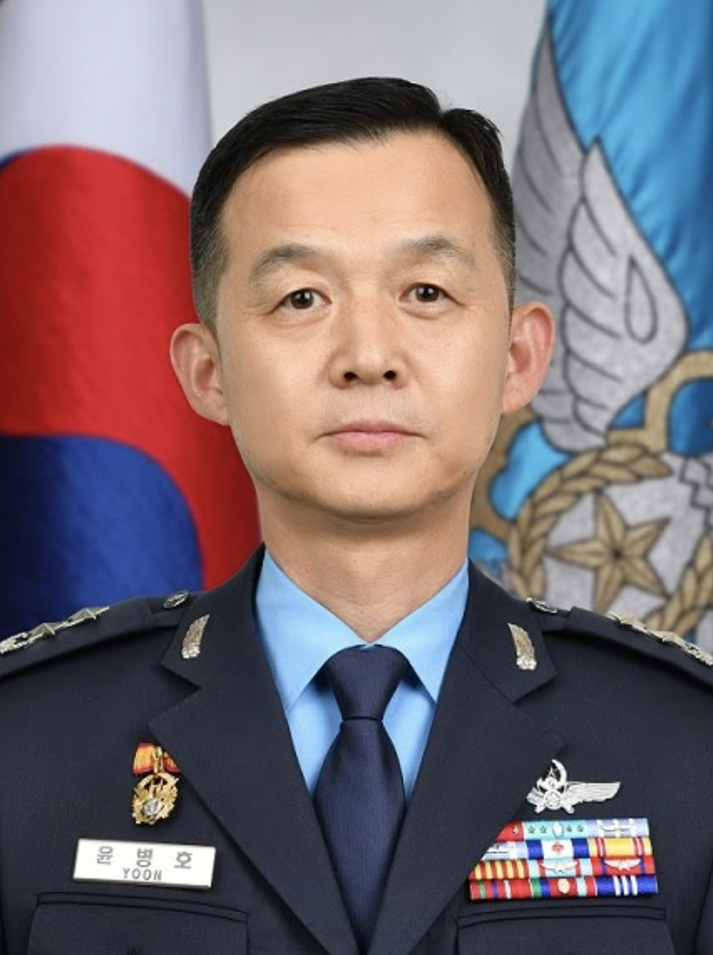  윤병호 공군중장 나이 학력 주요보직 고향 프로필 (제37대 공군참모차장)