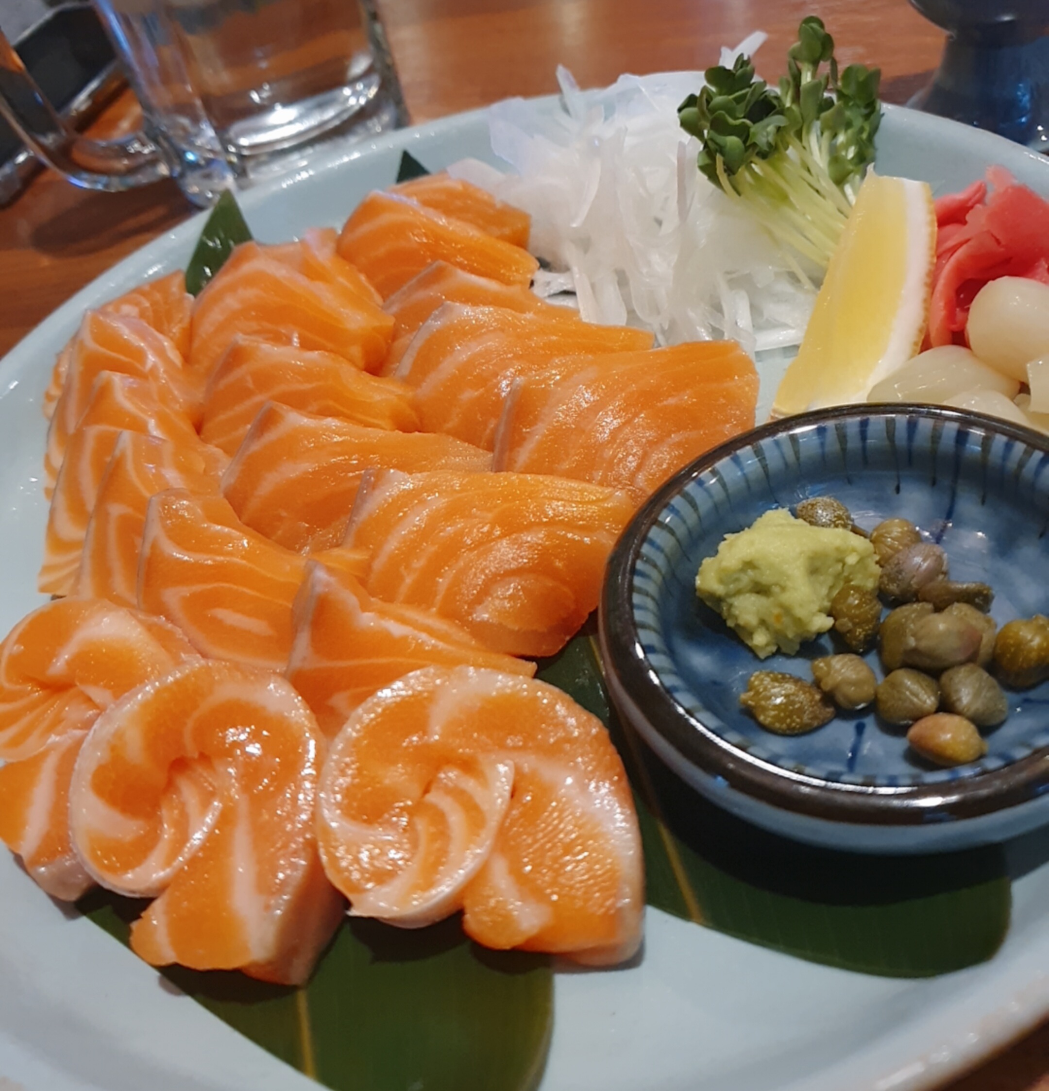  안산 중앙역(중앙동 및 고잔동) 기술(기분좋은술) 이자카야 연어사시미,육회 맛집 추천