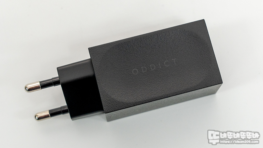  ODDICT DOT 65W 초고속 충전기